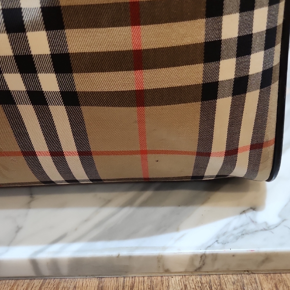 Burberry Tan and Brown Duffel  Travel Bag with Iconic Design - Picture 10 of 16